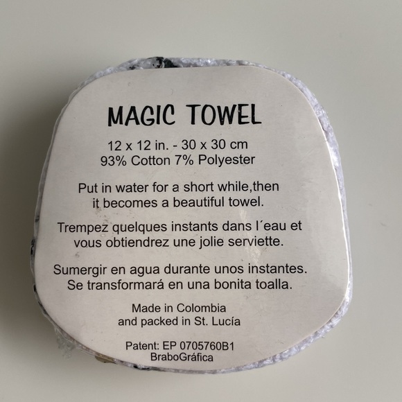 Authentic Disney Peter Pan & Pirate Themed Magic expanding wash cloth towel NWT - Picture 2 of 5